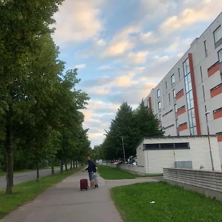 Cozy In The Shared Проживание в семье